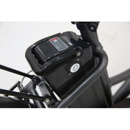 Vélo électrique CycleDenis Urban 24 disponible chez AC-Emotion