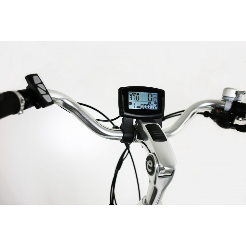 AC-Emotion Touring 28'' (vélo électrique à moteur pédalier)