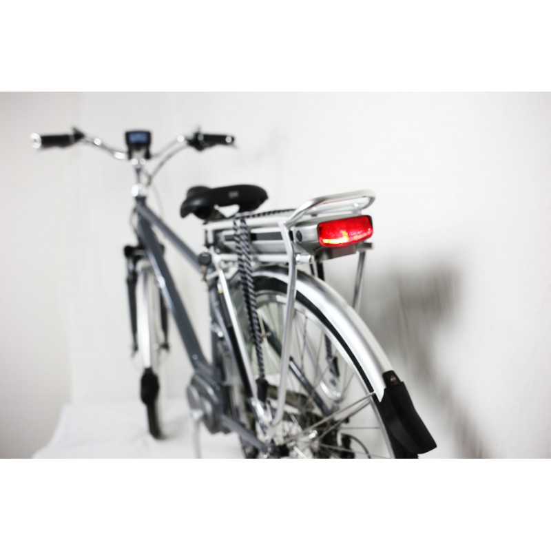 AC-Emotion Touring 28'' (vélo électrique à moteur pédalier)